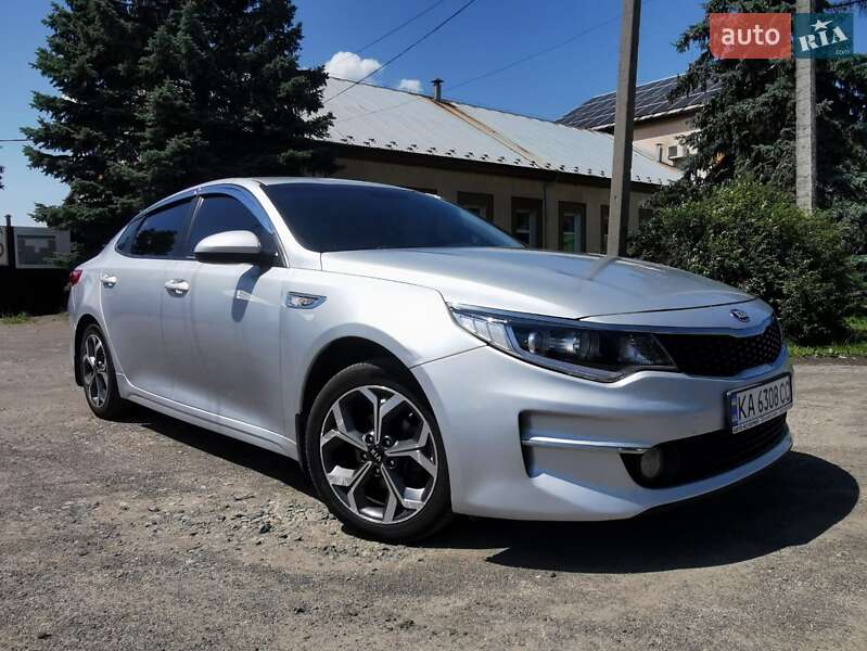 Kia K5 (2017)
