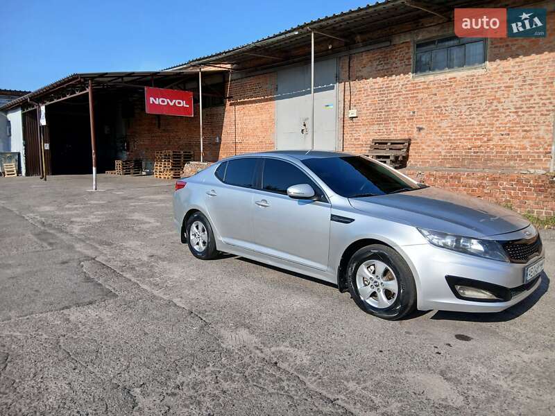 Kia K5 (2012)