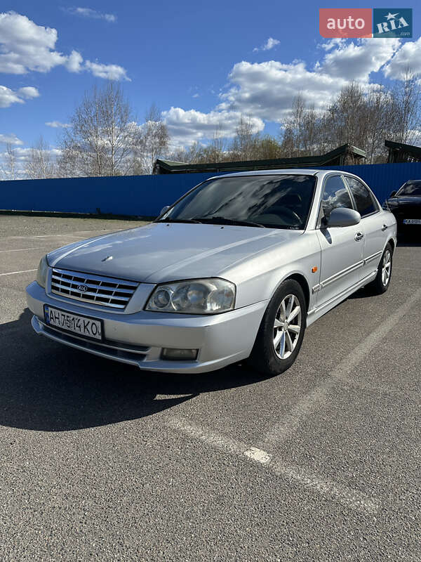 Kia Magentis (2001)
