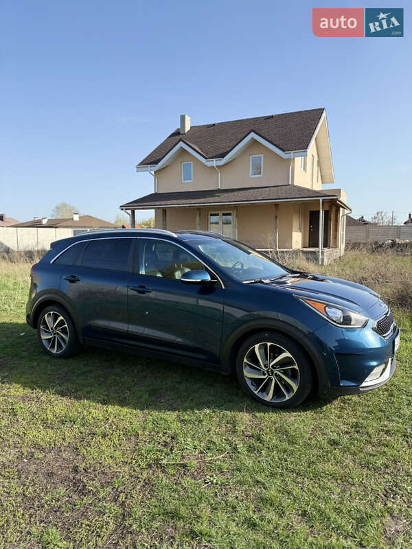 Kia Niro (2017)
