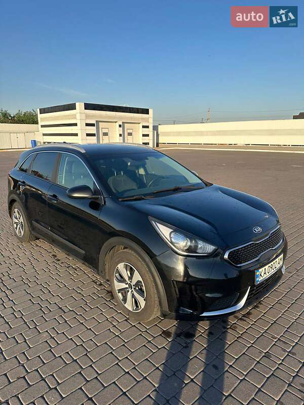 Kia Niro (2017)
