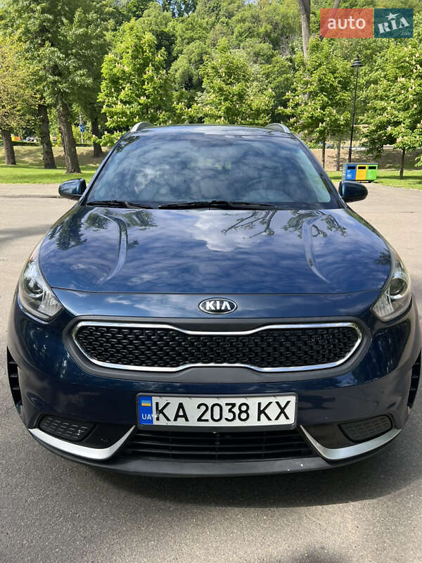 Kia Niro (2017)