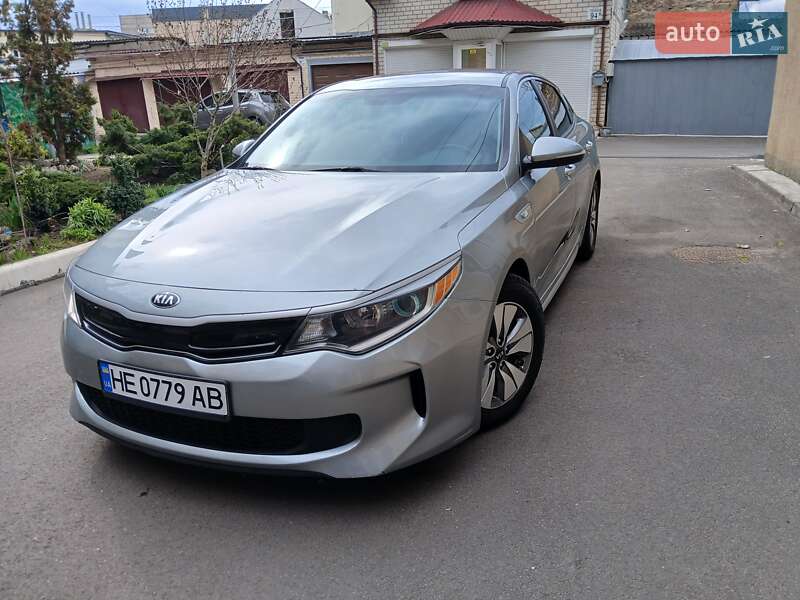 Kia Optima (2017)