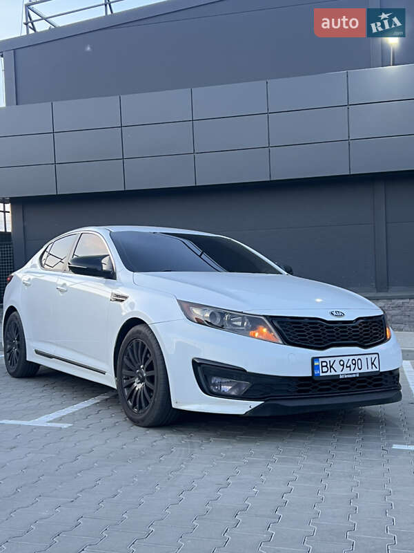 Kia Optima (2012)