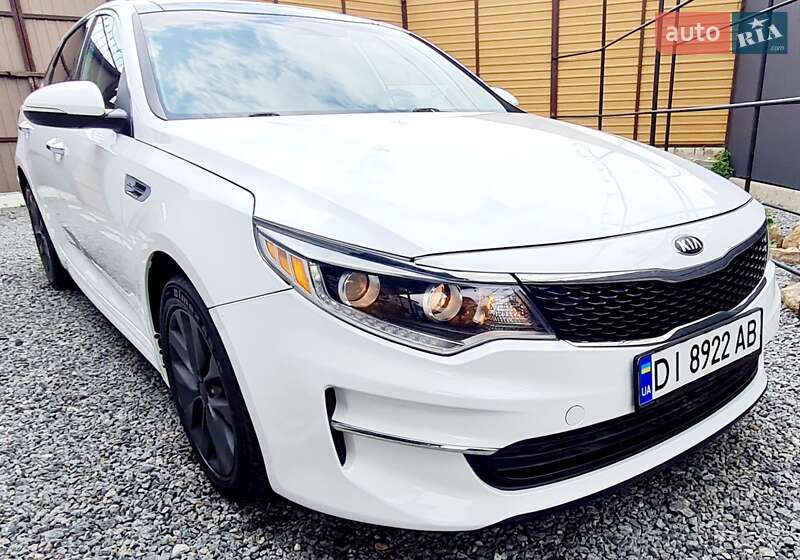 Kia Optima (2016)