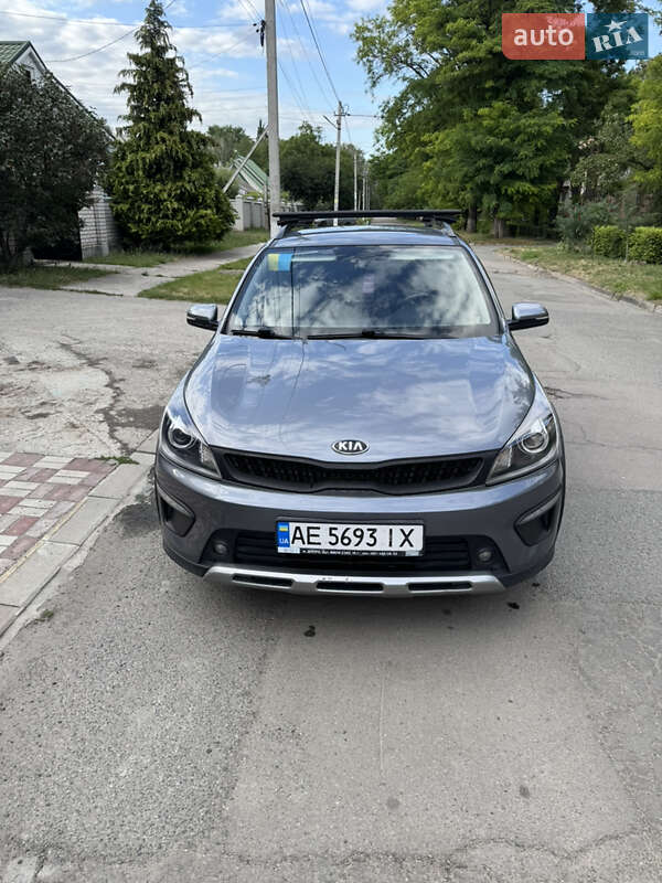 Kia Rio x-line (2018)