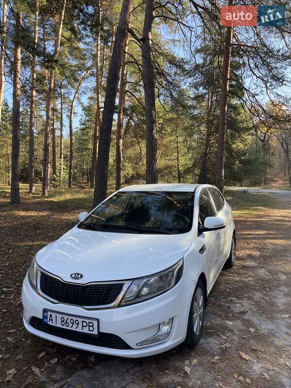 Kia Rio (2012)