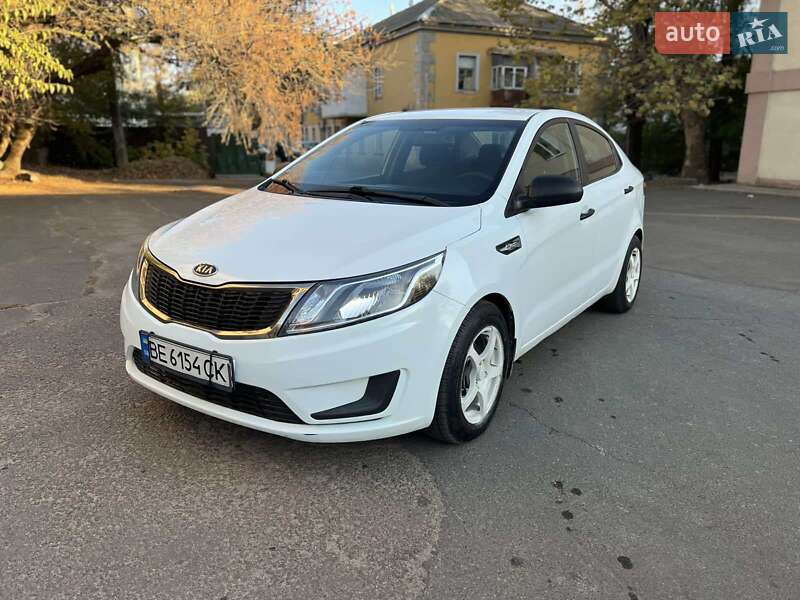 Kia Rio (2012)