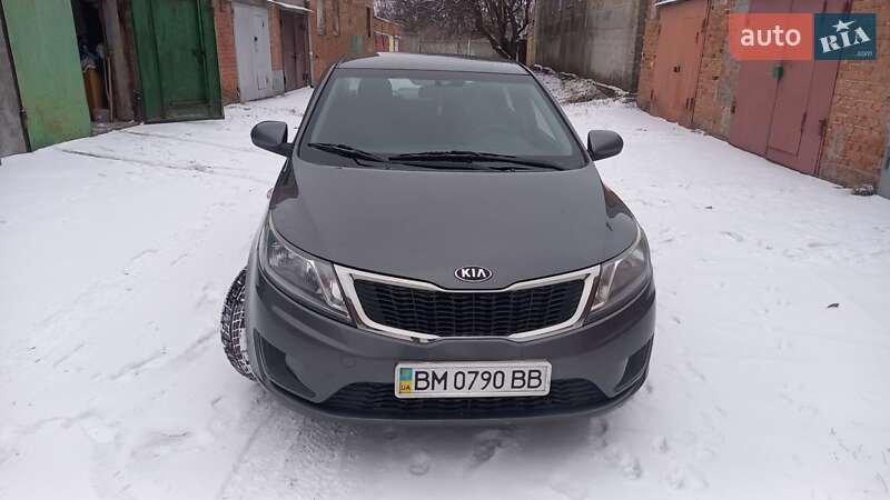 Kia Rio (2013)