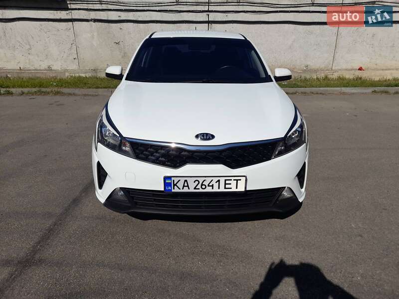 Kia Rio (2021)