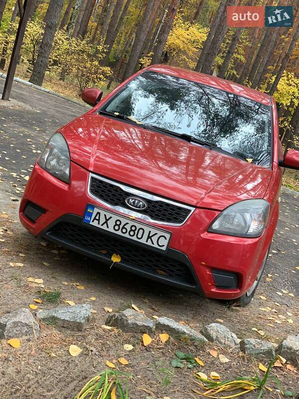 Kia Rio (2011)