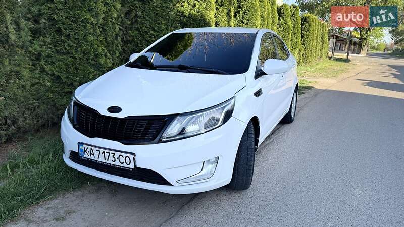 Kia Rio (2012)