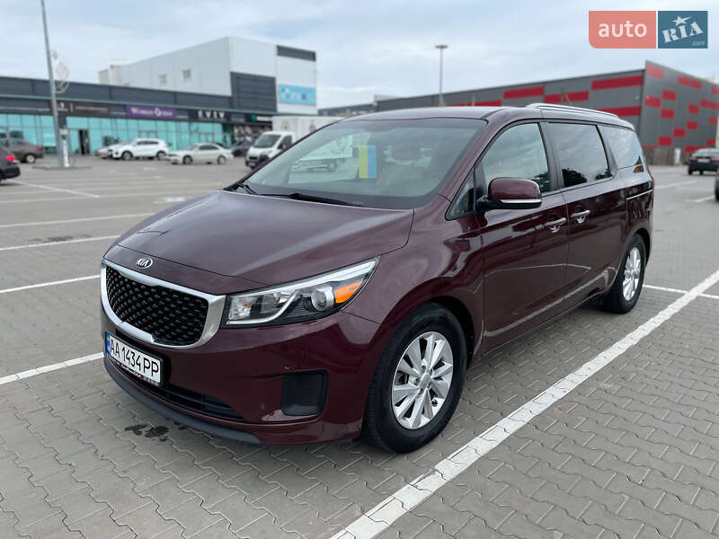 Kia Sedona (2017)