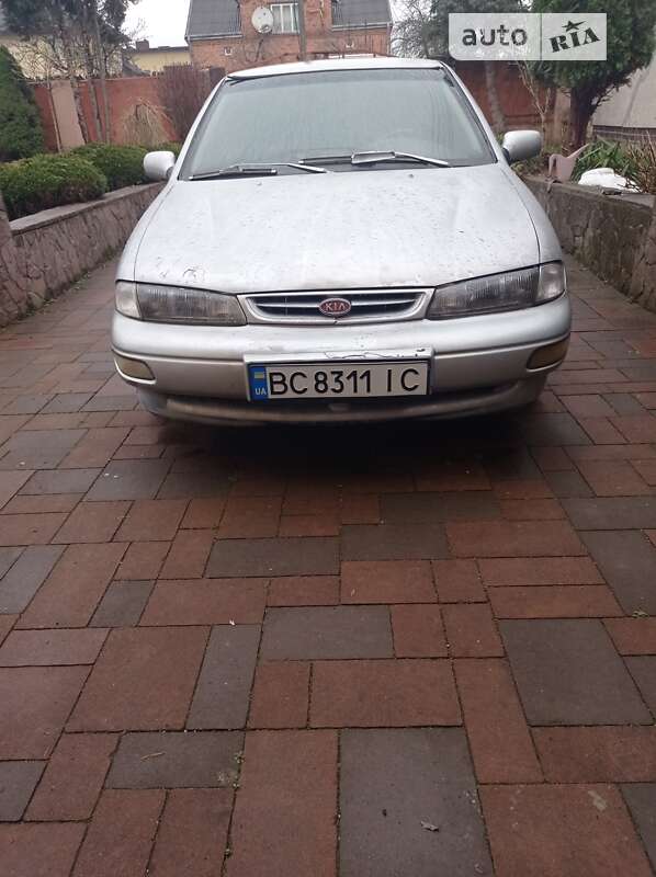 Kia Sephia (1997)