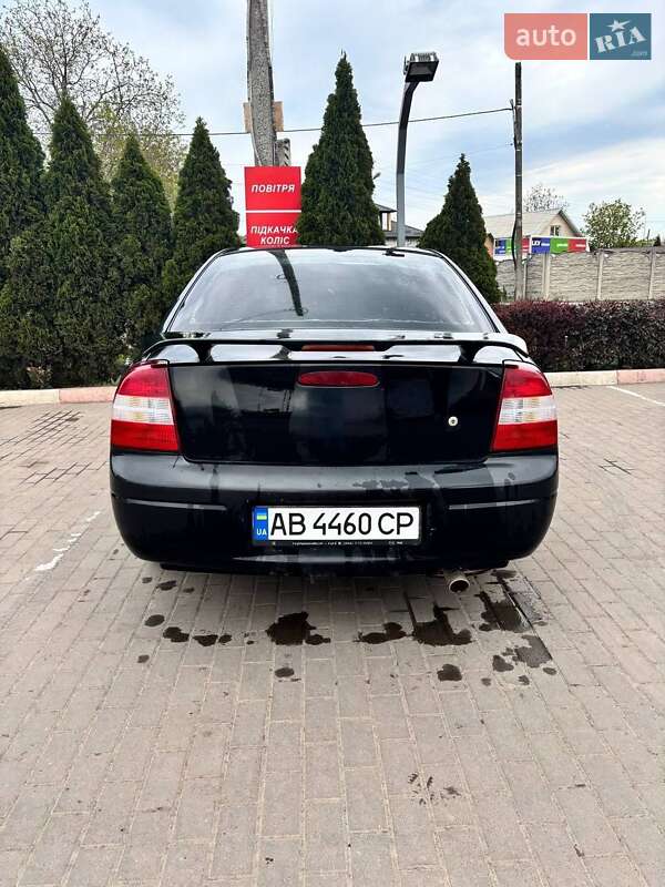 Kia Sephia (1998)