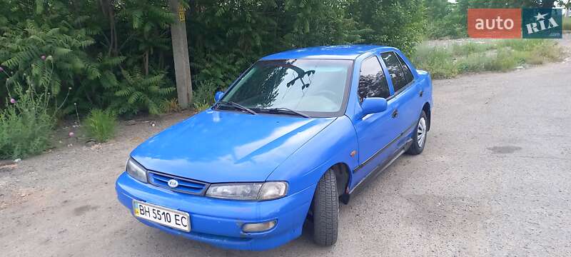 Kia Sephia (1997)
