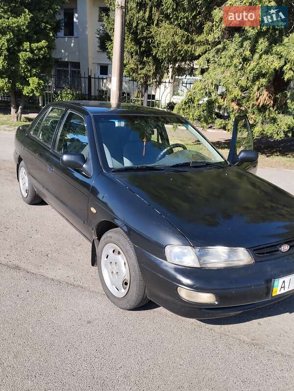 Kia Sephia (1997)