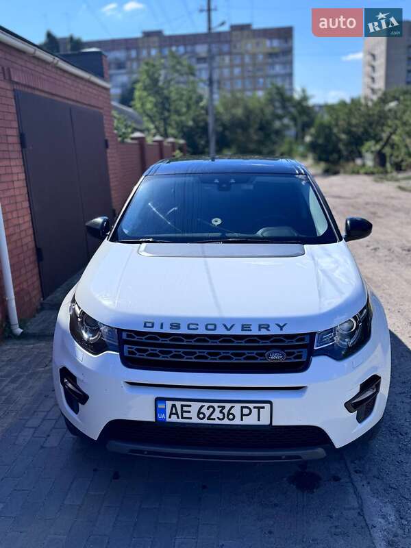Land-rover Discovery sport (2015)
