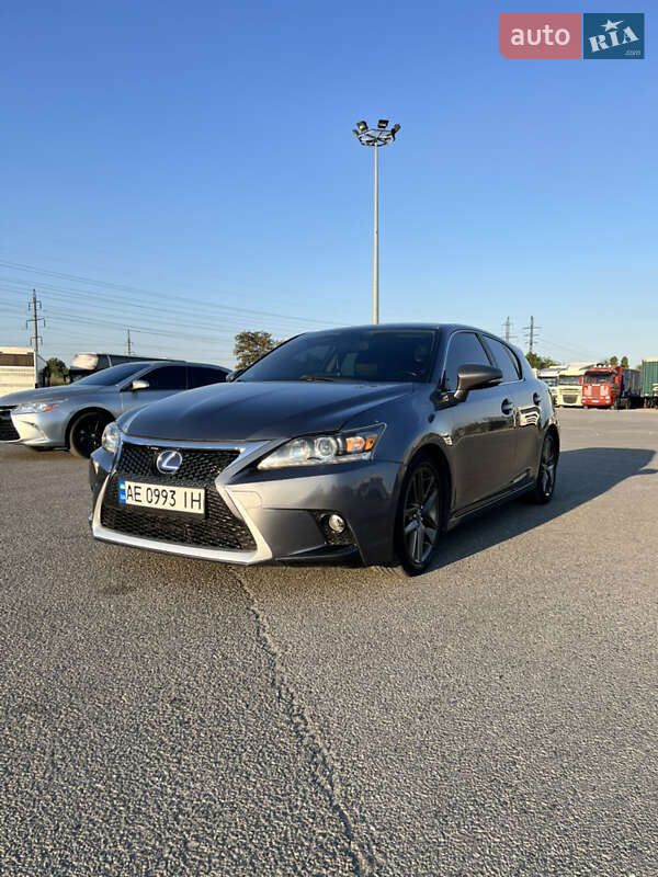 Lexus Ct (2014)