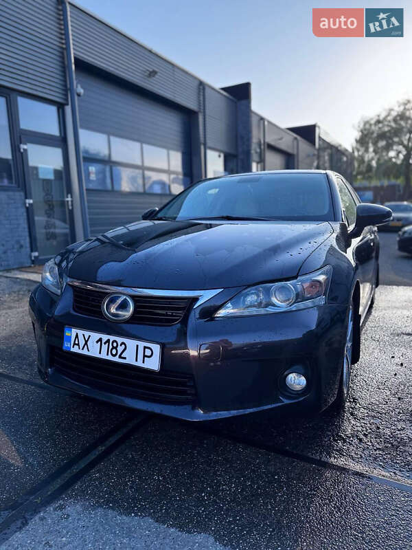 Lexus Ct (2012)