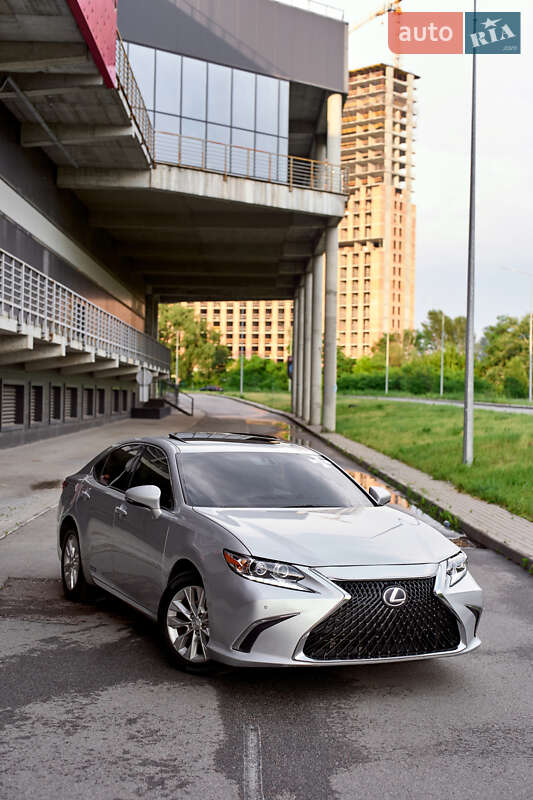 Lexus Es (2014)