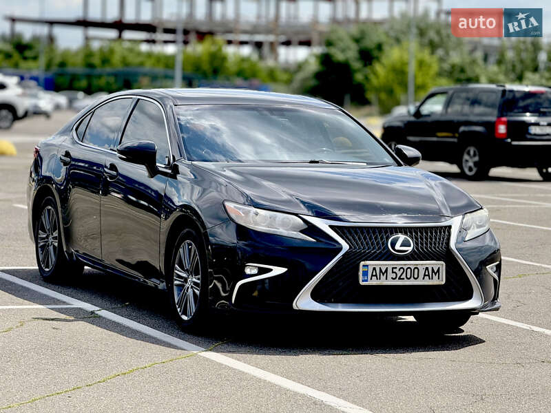 Lexus Es (2014)