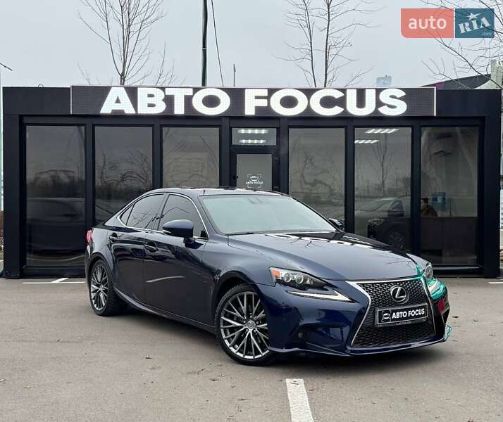 Lexus Is (2014)