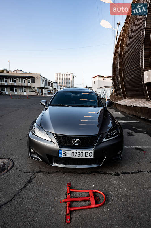 Lexus Is (2012)