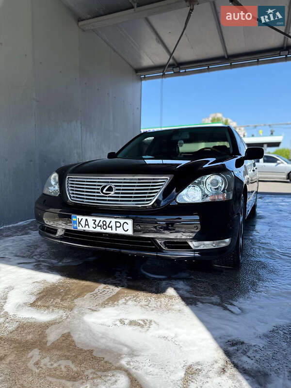 Lexus Ls (2005)