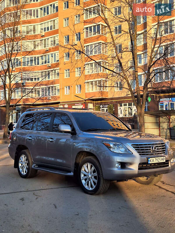 Lexus Lx (2008)