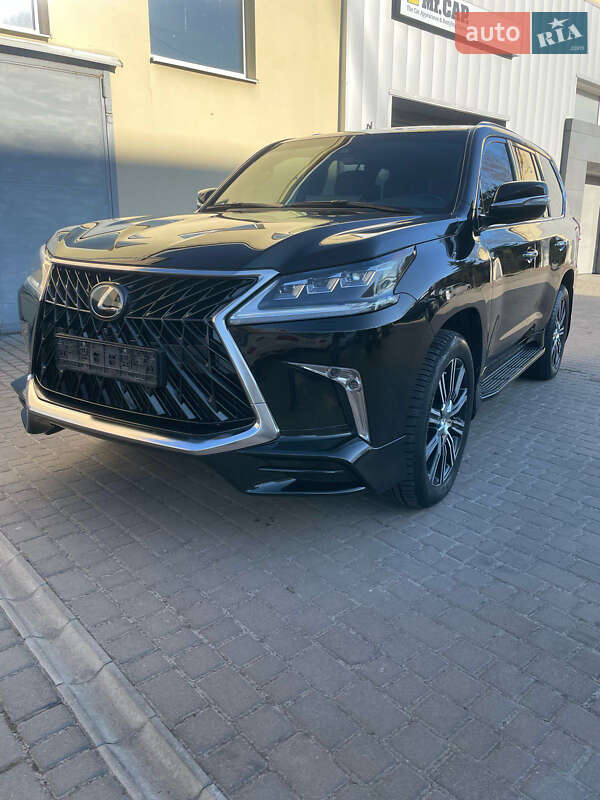 Lexus Lx (2018)