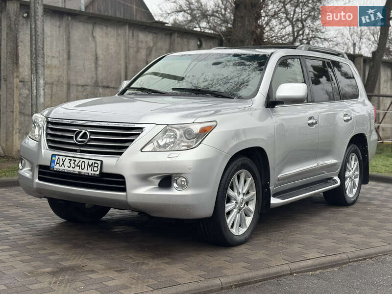 Lexus Lx (2008)