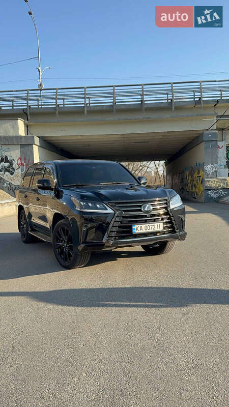 Lexus Lx (2019)