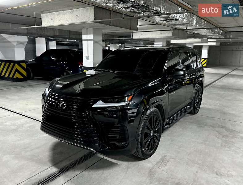 Lexus Lx (2023)