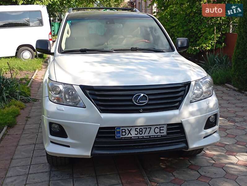 Lexus Lx (2008)