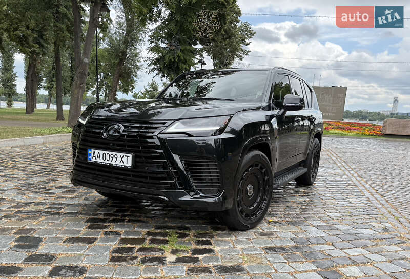Lexus Lx (2025)