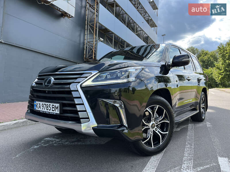 Lexus Lx (2017)