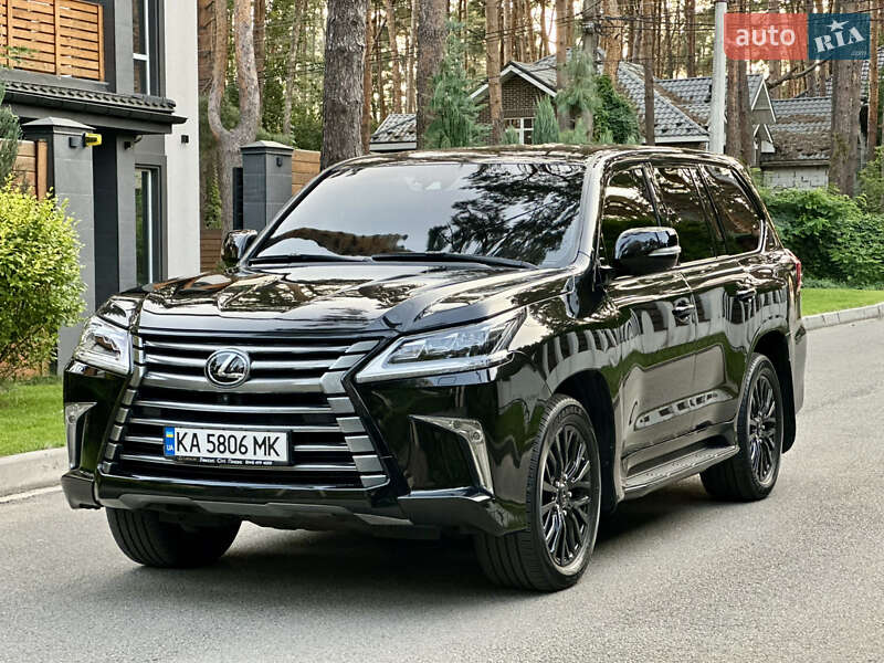 Lexus Lx (2017)