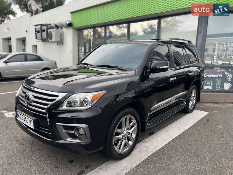 Lexus Lx (2013)