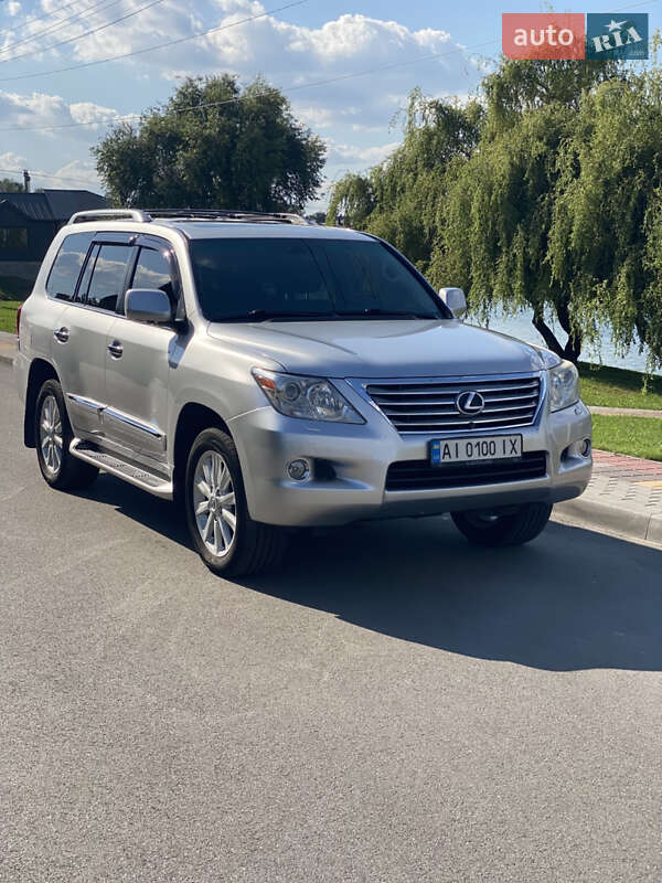 Lexus Lx (2008)