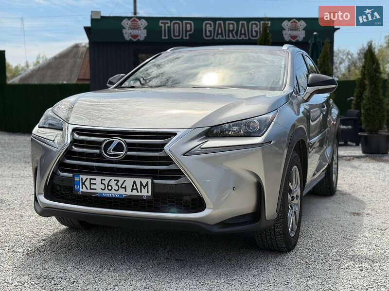 Lexus Nx (2015)