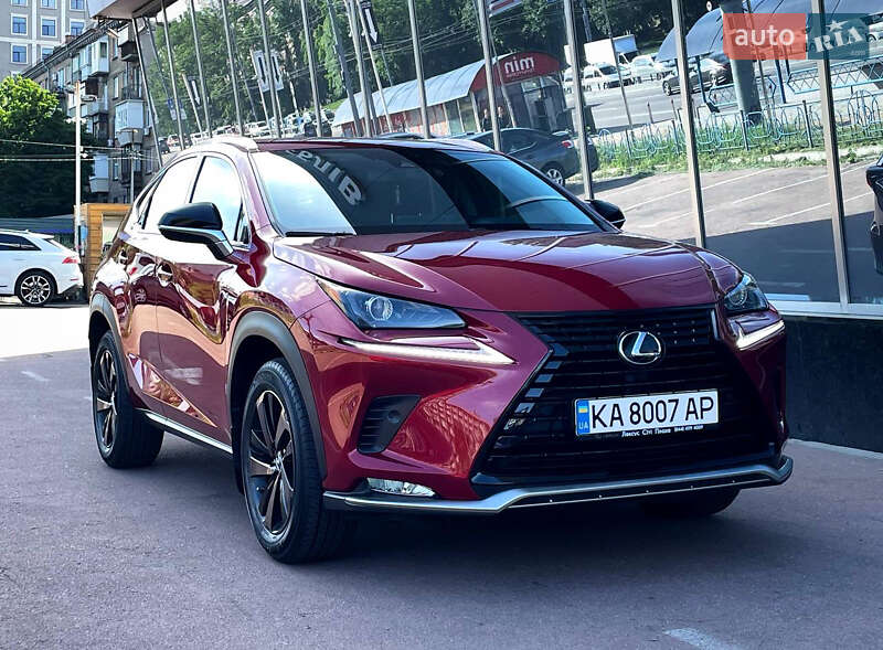 Lexus Nx (2020)