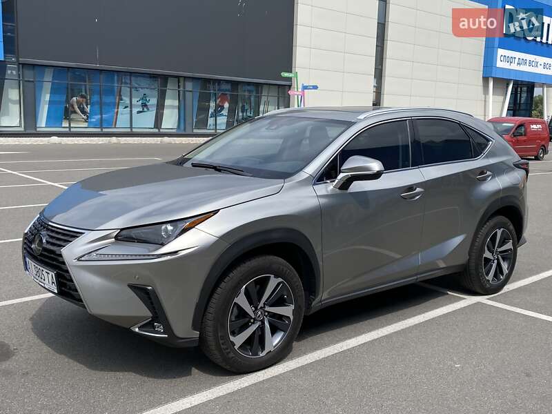 Lexus Nx (2021)