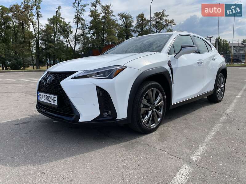 Lexus Ux (2018)