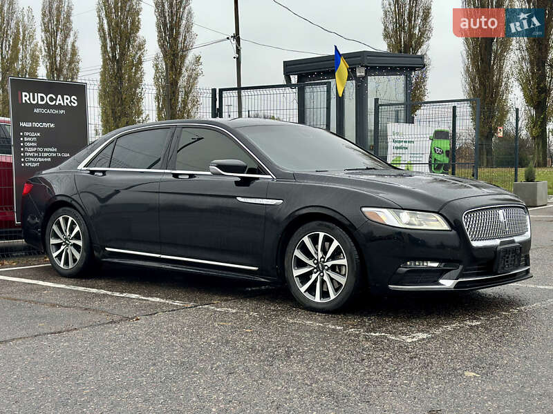 Lincoln Continental (2016)