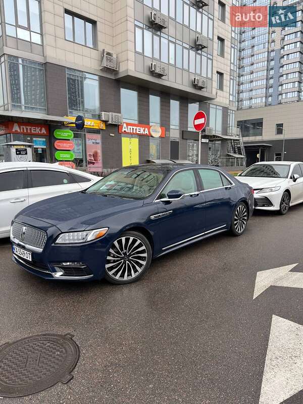 Lincoln Continental (2016)