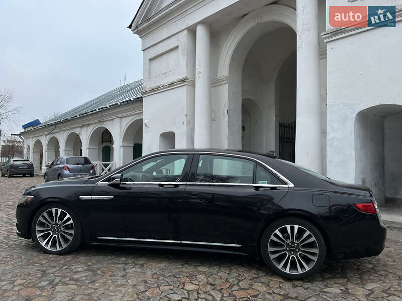 Lincoln Continental (2019)
