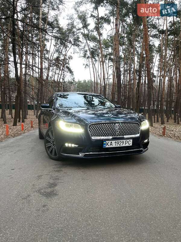 Lincoln Continental (2016)