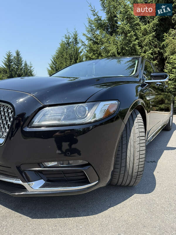 Lincoln Continental (2017)