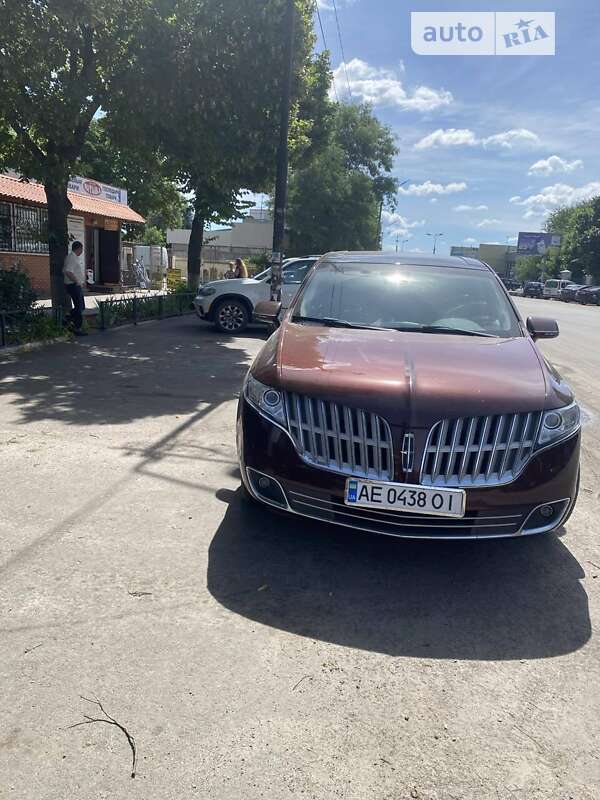 Lincoln Mkt (2009)